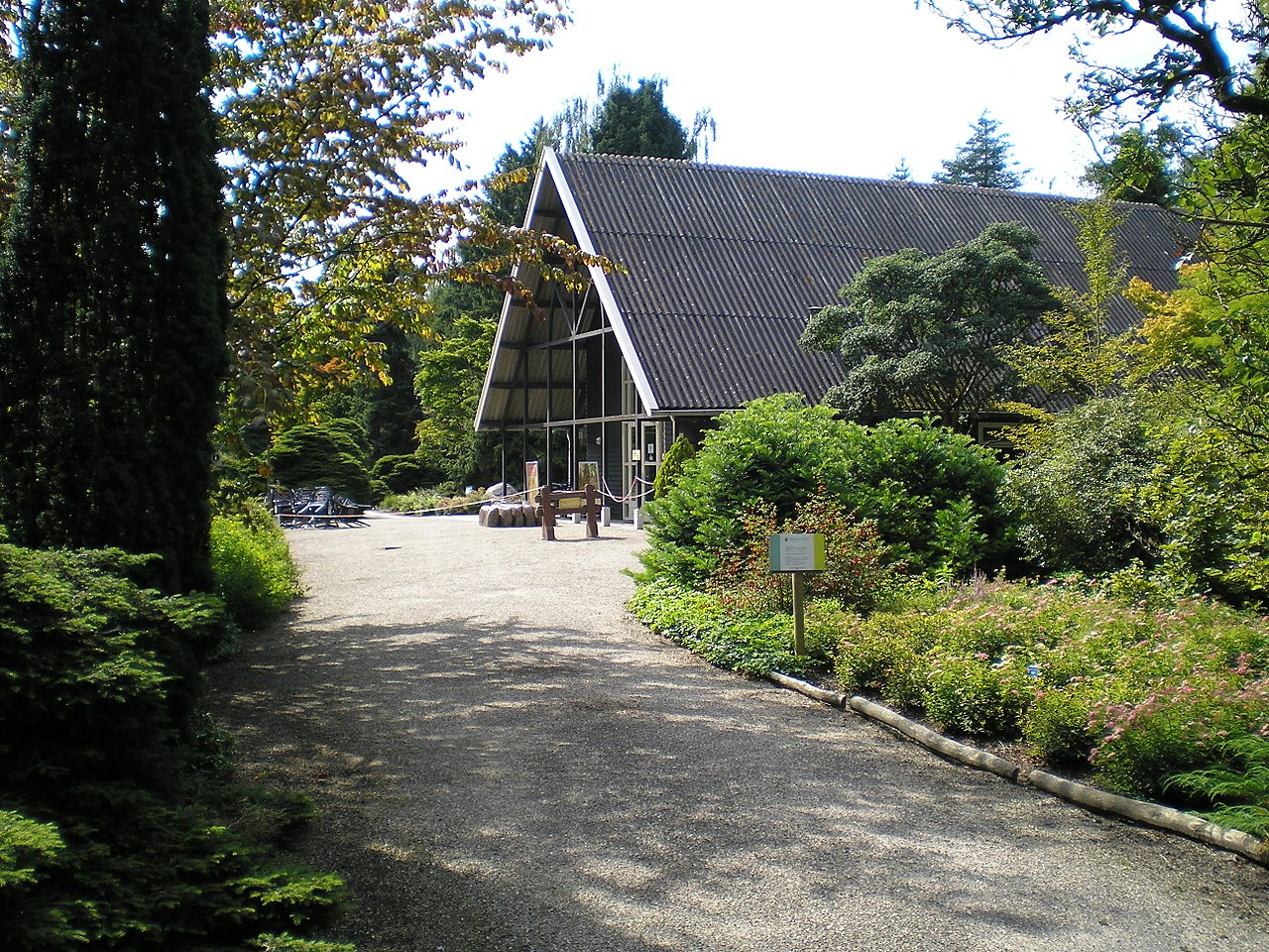 Von Gimborn Arboretum, a garden in Doorn